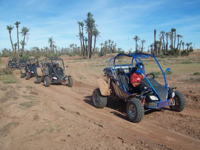 https://www.moroccodesertvip.com/wp-content/uploads/2018/11/buggy-marrakech-2-640x480.jpg
