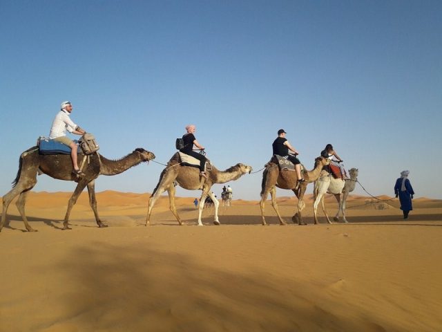 https://www.moroccodesertvip.com/wp-content/uploads/2019/02/chegaga-desert-zagora22-Copier-Copier-640x480.jpg